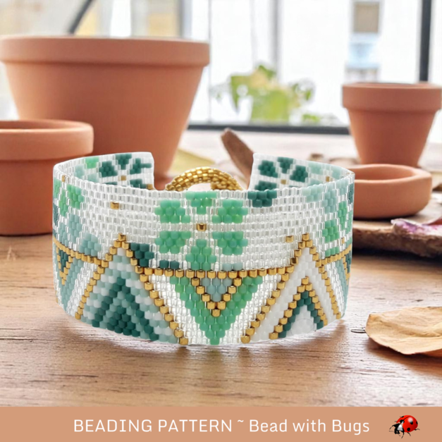 LAYERED ABSTRACT: A Peyote Stitch Beaded Bracelet Pattern by Bead with ...