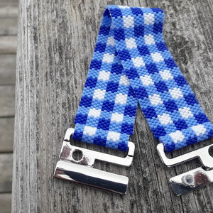 ROCKABILLY :  A Peyote Stitch Beaded Bracelet Pattern by Bead with Bugs