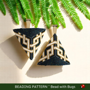 BLACK CELTIC KNOT: 3D Beaded Peyote Pendant Pattern by Bead with Bugs
