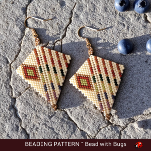 CROWNING GLORY: Peyote Stitch Earring Pattern by Bead with Bugs