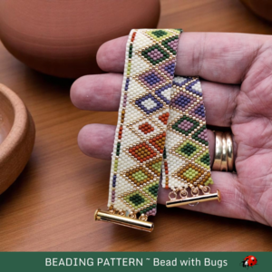 CROWNING GLORY: A Peyote Stitch Beaded Bracelet Pattern by Bead with Bugs