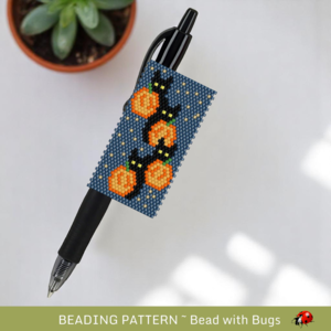 HALLOWEEN CATS: Peyote Stitch Beaded Pen Wrap by Bead with Bugs