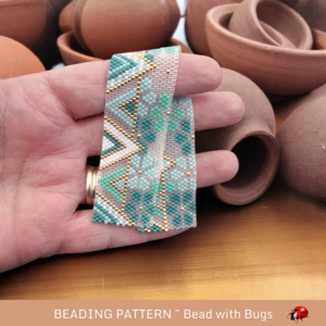 LAYERED ABSTRACT: A Peyote Stitch Beaded Bracelet Pattern by Bead with Bugs