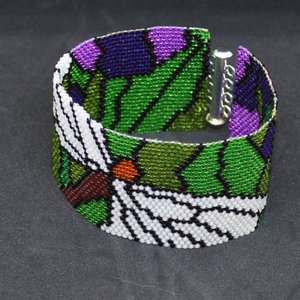 STAINED GLASS DRAGONFLY: A Peyote Stitch Beaded Bracelet Pattern by Bead with Bugs