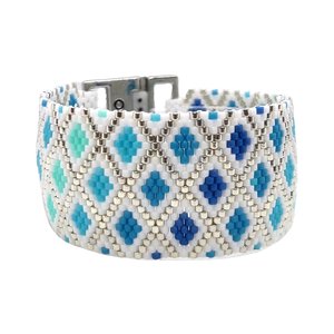 ICE ICE BABY: A Peyote Stitch Beaded Bracelet Pattern by Bead with Bugs