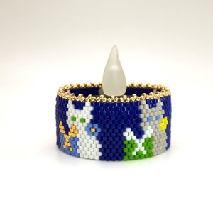 CHRISTMAS CATS: Peyote Stitch Beaded Tea Light Cover Pattern by Bead with Bugs