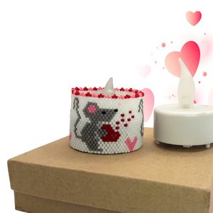 VALENTINE MICE: Peyote Stitch Beaded Tea Light Cover Pattern by Bead with Bugs