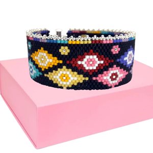 STARBURST:  A Peyote Stitch Beaded Bracelet Pattern by Bead with Bugs