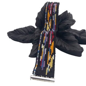 REFELCTIONS:  A Peyote Stitch Beaded Bracelet Pattern by Bead with Bugs