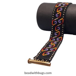 RIPPLES:  A Peyote Stitch Beaded Bracelet Pattern by Bead with Bugs