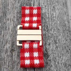 Peyote Stitch Beaded Bracelet Pattern by Bead with Bugs, Rockabilly, Retro Gingham deisgn in both red and blue, PDF