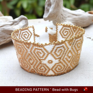 RICH GOLD: A Peyote Stitch Beaded Bracelet Pattern by Bead with Bugs