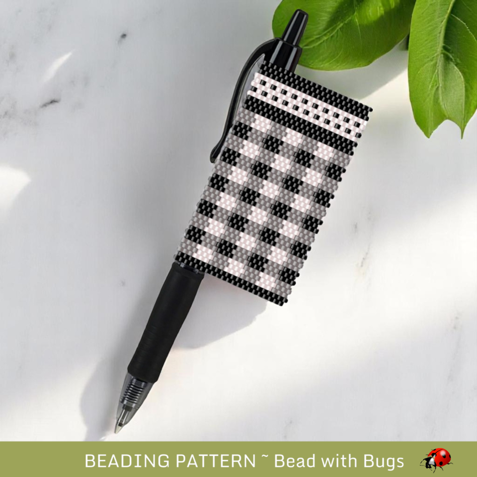 BLACK GINGHAM: Peyote Stitch Beaded Pen Wrap by Bead with Bugs