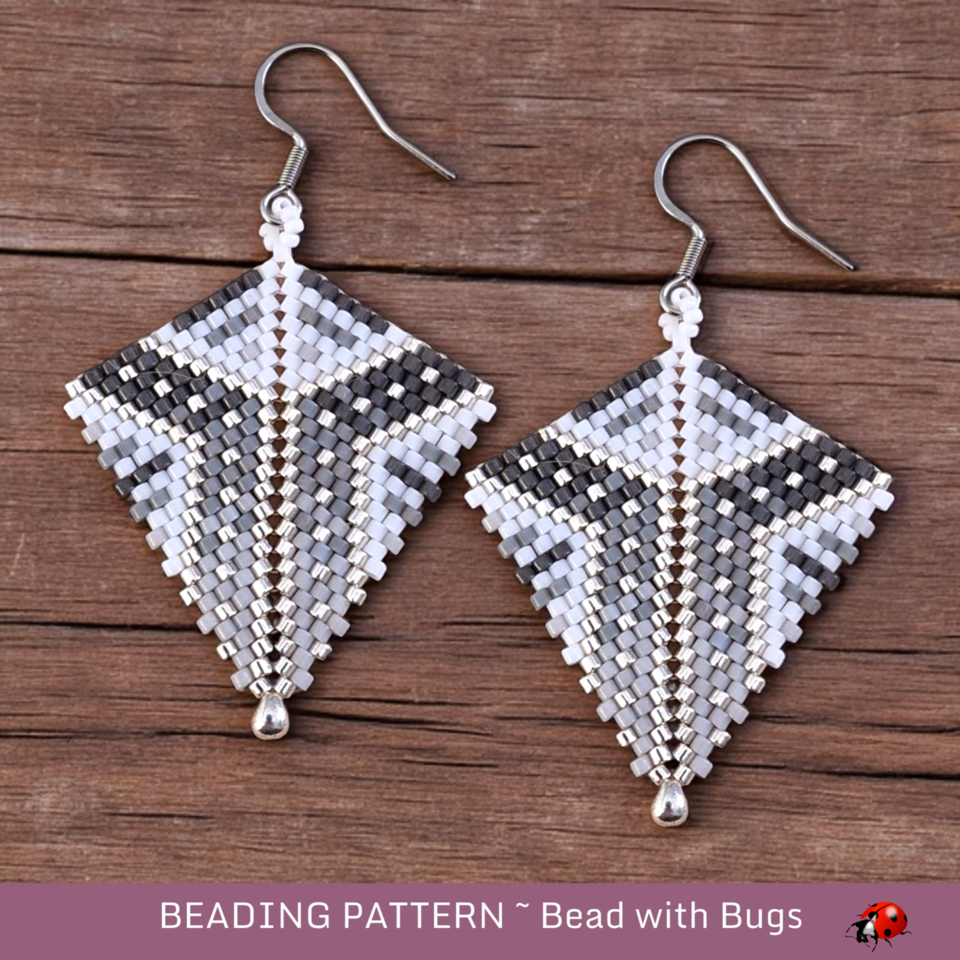COLOUR FADE: Peyote Stitch Earring Pattern by Bead with Bugs
