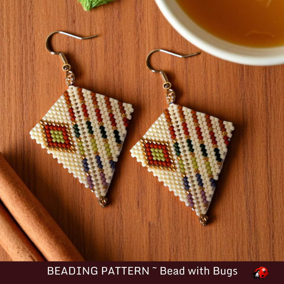 CROWNING GLORY: Peyote Stitch Earring Pattern by Bead with Bugs