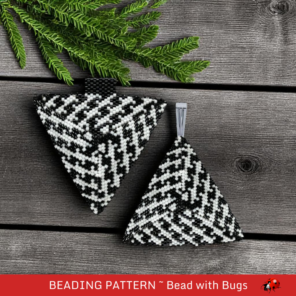 HOUNDSTOOTH: 3D Beaded Peyote Pendant Pattern by Bead with Bugs