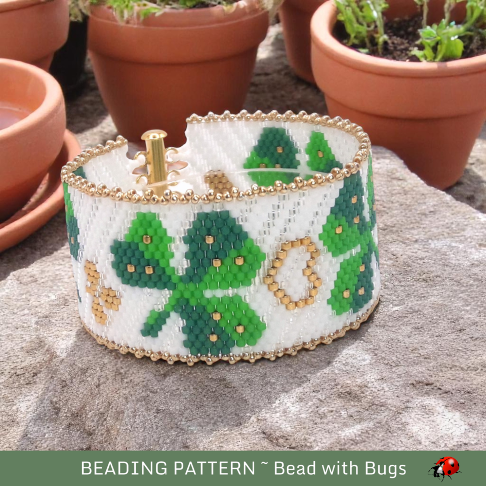 MY LUCKY CHARM:  A Peyote Stitch Beaded Bracelet Pattern by Bead with Bugs