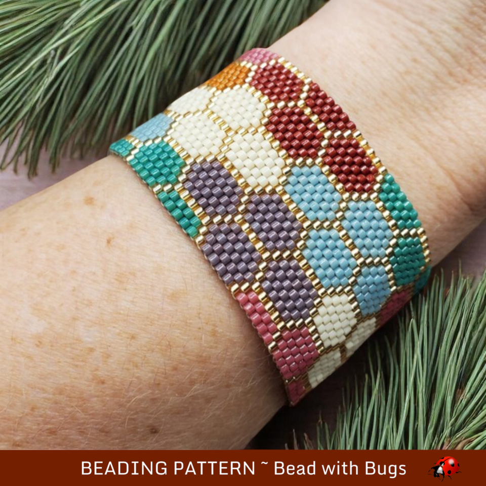 SPICE MARKET: A Peyote Stitch Beaded Bracelet Pattern by Bead with Bugs