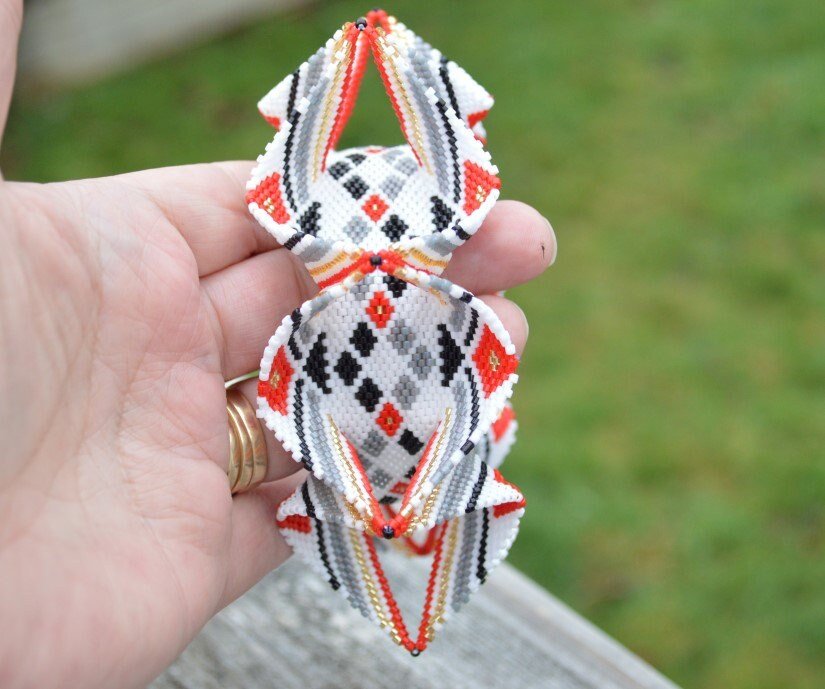 AMELIA : Geometric 3D Peyote Stitch Beaded Bracelet Tutorial