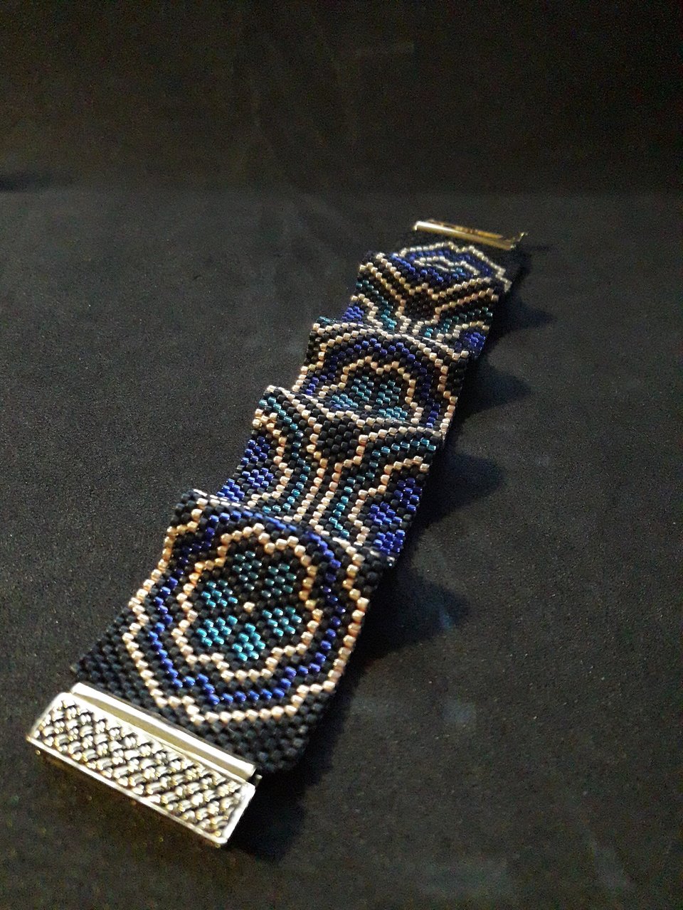 STAINED GLASS FLOWERS:  A Peyote Stitch Beaded Bracelet Pattern by Bead with Bugs