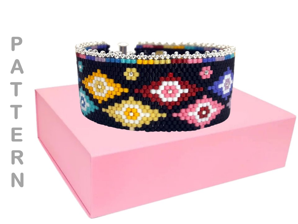 STARBURST:  A Peyote Stitch Beaded Bracelet Pattern by Bead with Bugs