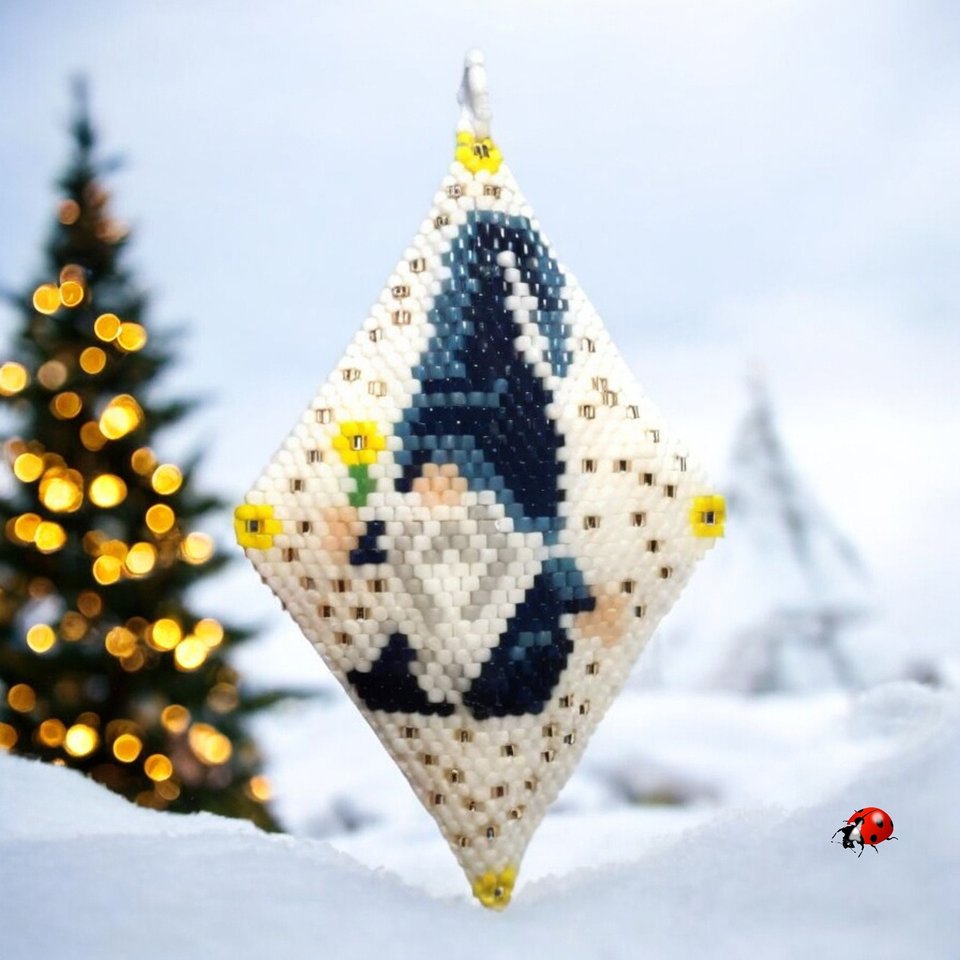 Blueberry the Gnome | 3D Beaded Pod Pattern | Peyote Stitch Purse Charm & Ornament PDF