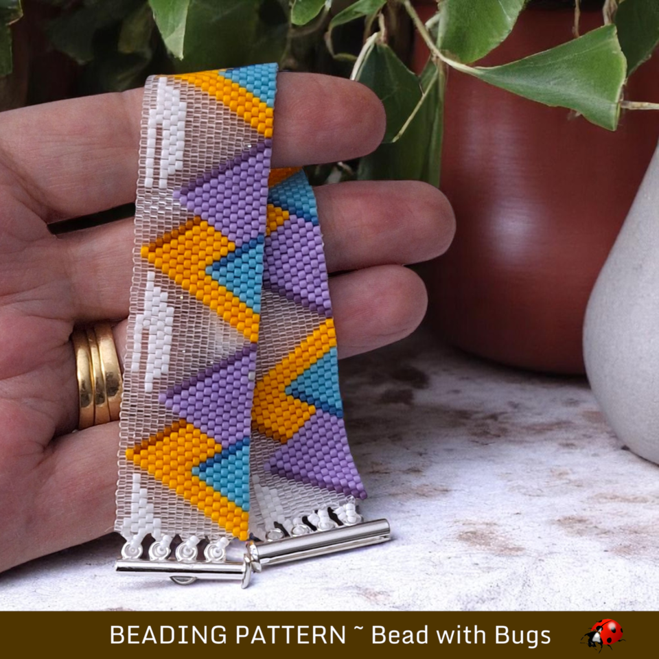 FANTASY ISLAND: A Peyote Stitch Beaded Bracelet Pattern by Bead with Bugs
