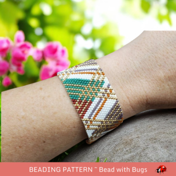 A SPICY PLAID: A Peyote Stitch Beaded Bracelet Pattern by Bead with Bugs