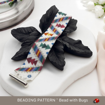 AUTUMN WINDS: A Peyote Stitch Beaded Bracelet Pattern by Bead with Bugs