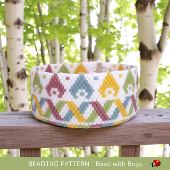 BE GENTLE: A Peyote Stitch Beaded Bracelet Pattern by Bead with Bugs