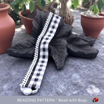 BLACK GINGHAM: A Peyote Stitch Beaded Bracelet Pattern by Bead with Bugs