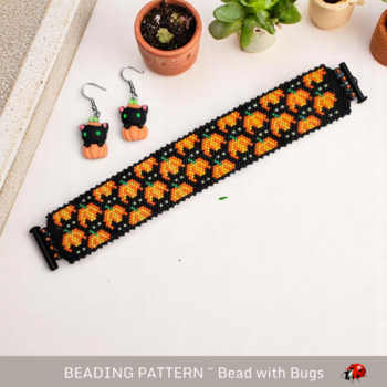 HALLOWEEN CATS: A Peyote Stitch Beaded Bracelet Pattern by Bead with Bugs