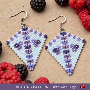 LILAC GARDEN: Peyote Stitch Beading Pattern by Bead with Bugs