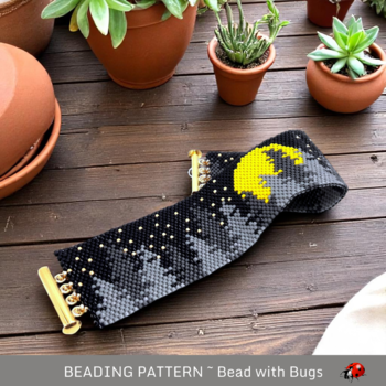 MOON RISE: A Peyote Stitch Beaded Bracelet Pattern by Bead with Bugs