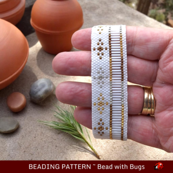 NORTH STAR: A Peyote Stitch Beaded Bracelet Pattern by Bead with Bugs