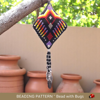RAVEN SONG: 3D Peyote Stitch Beaded Pod Pattern by Bead with Bugs
