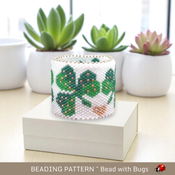 SHAMROCKS: Peyote Stitch Beaded Tea Light Cover Pattern by Bead with Bugs