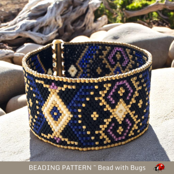 ZELDA: A Peyote Stitch Beaded Bracelet Pattern by Bead with Bugs