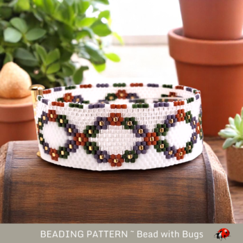 ZESTY GARLAND: A Peyote Stitch Beaded Bracelet Pattern by Bead with Bugs