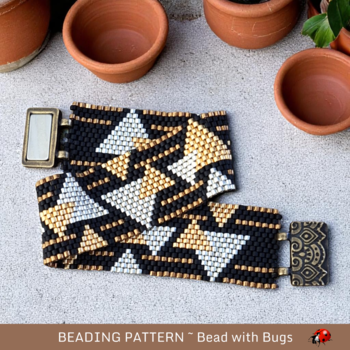 ALL THAT GLITTERS: A Peyote Stitch Beaded Bracelet Pattern by Bead with Bugs