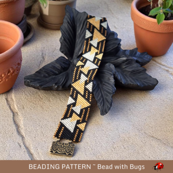ALL THAT GLITTERS: A Peyote Stitch Beaded Bracelet Pattern by Bead with Bugs