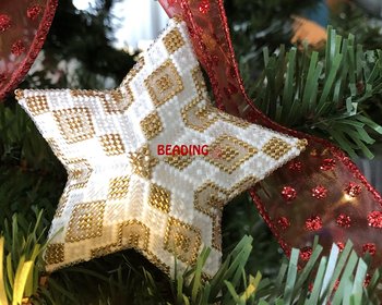 2022 STAR:  3D Beaded Peyote Star Pattern by Bead with Bugs