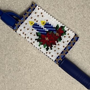 CHRISTMAS CANDLES: Peyote Stitch Beaded Pen Wrap by Bead with Bugs