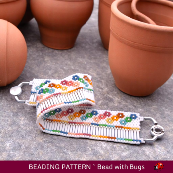 PERFECTLY PRETTY: A Peyote Stitch Beaded Bracelet Pattern by Bead with Bugs