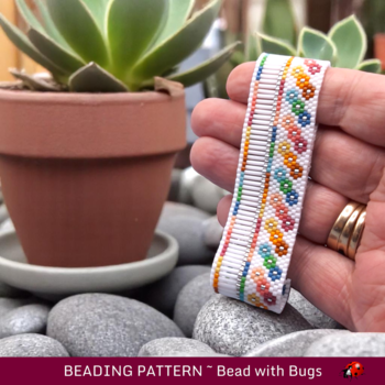 PERFECTLY PRETTY: A Peyote Stitch Beaded Bracelet Pattern by Bead with Bugs